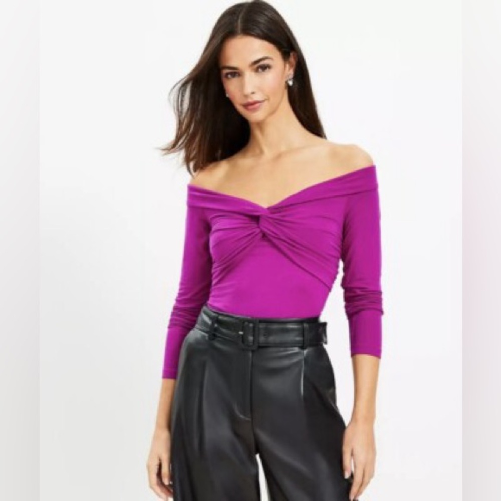 LOFT- Off-Shoulder Fuchsia Long Sleeve Top Size‎ L
